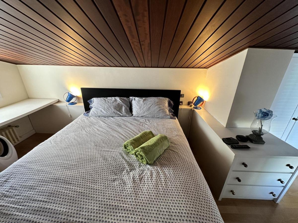Solo Atico Guest Suites L' Escala Exteriör bild