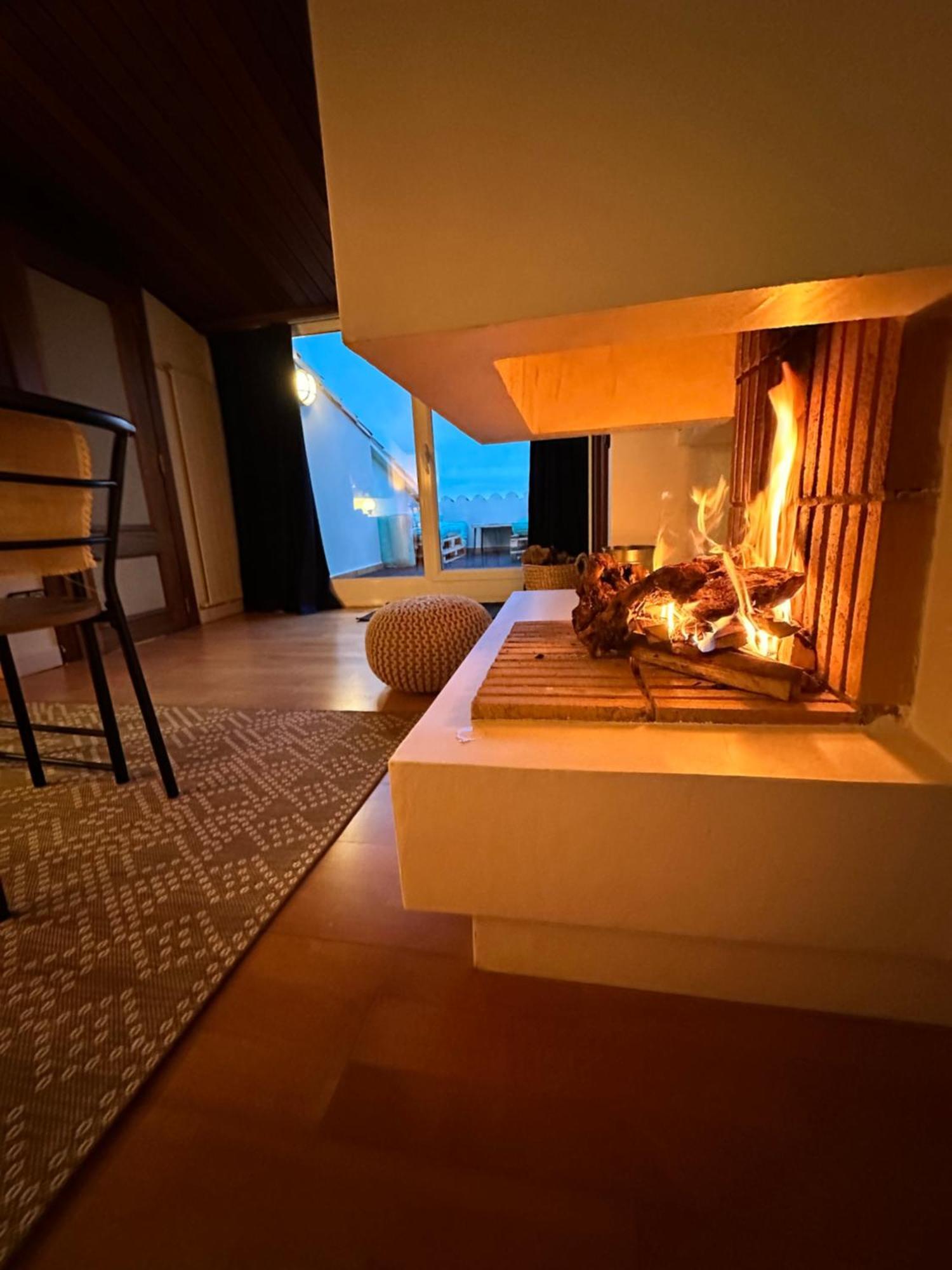 Solo Atico Guest Suites L' Escala Exteriör bild