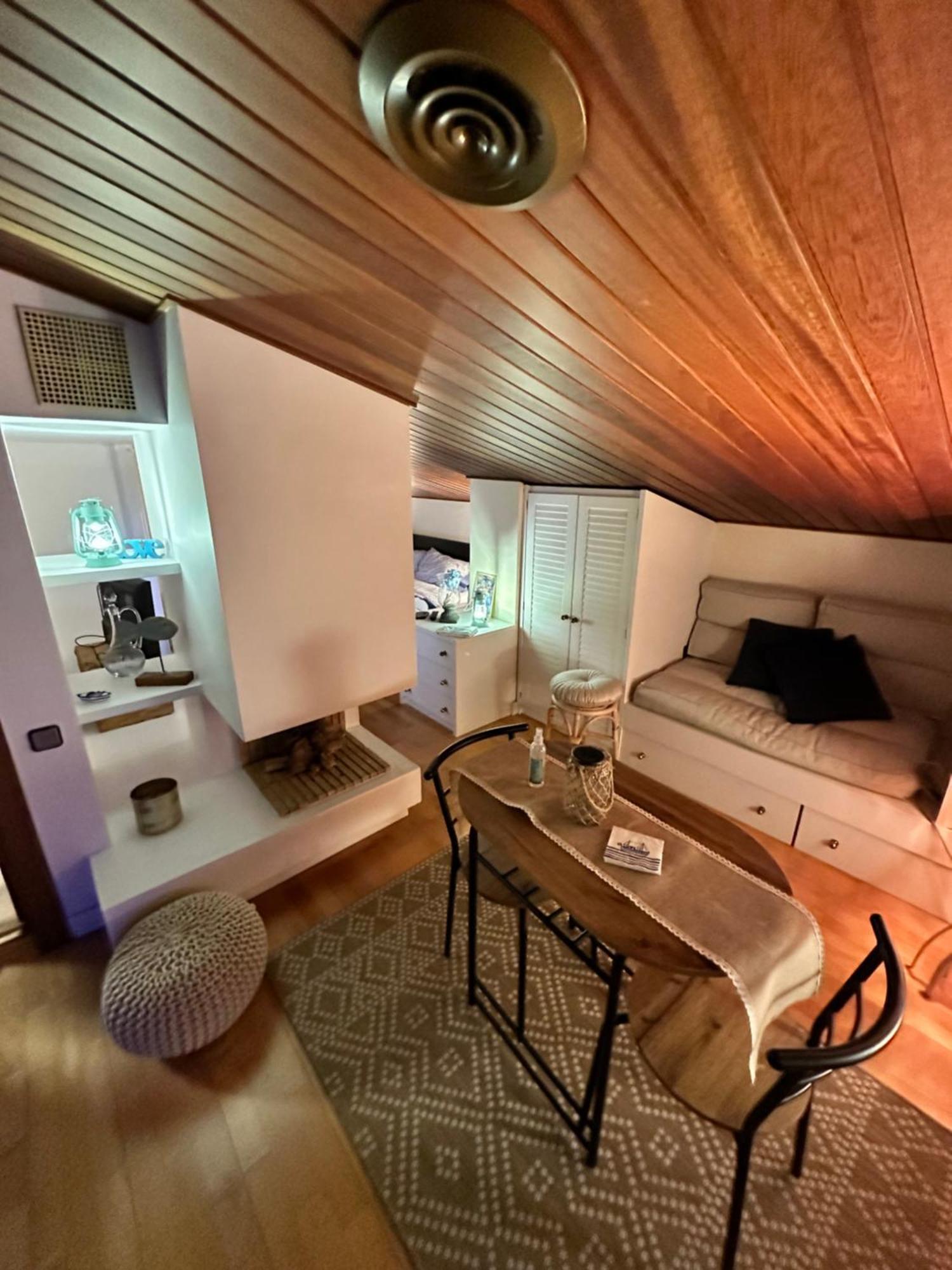 Solo Atico Guest Suites L' Escala Exteriör bild