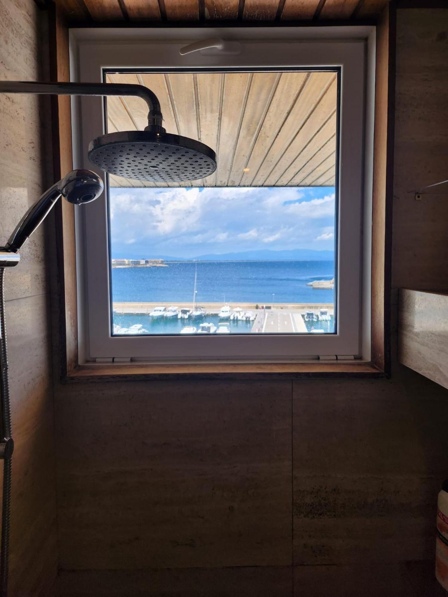 Solo Atico Guest Suites L' Escala Exteriör bild