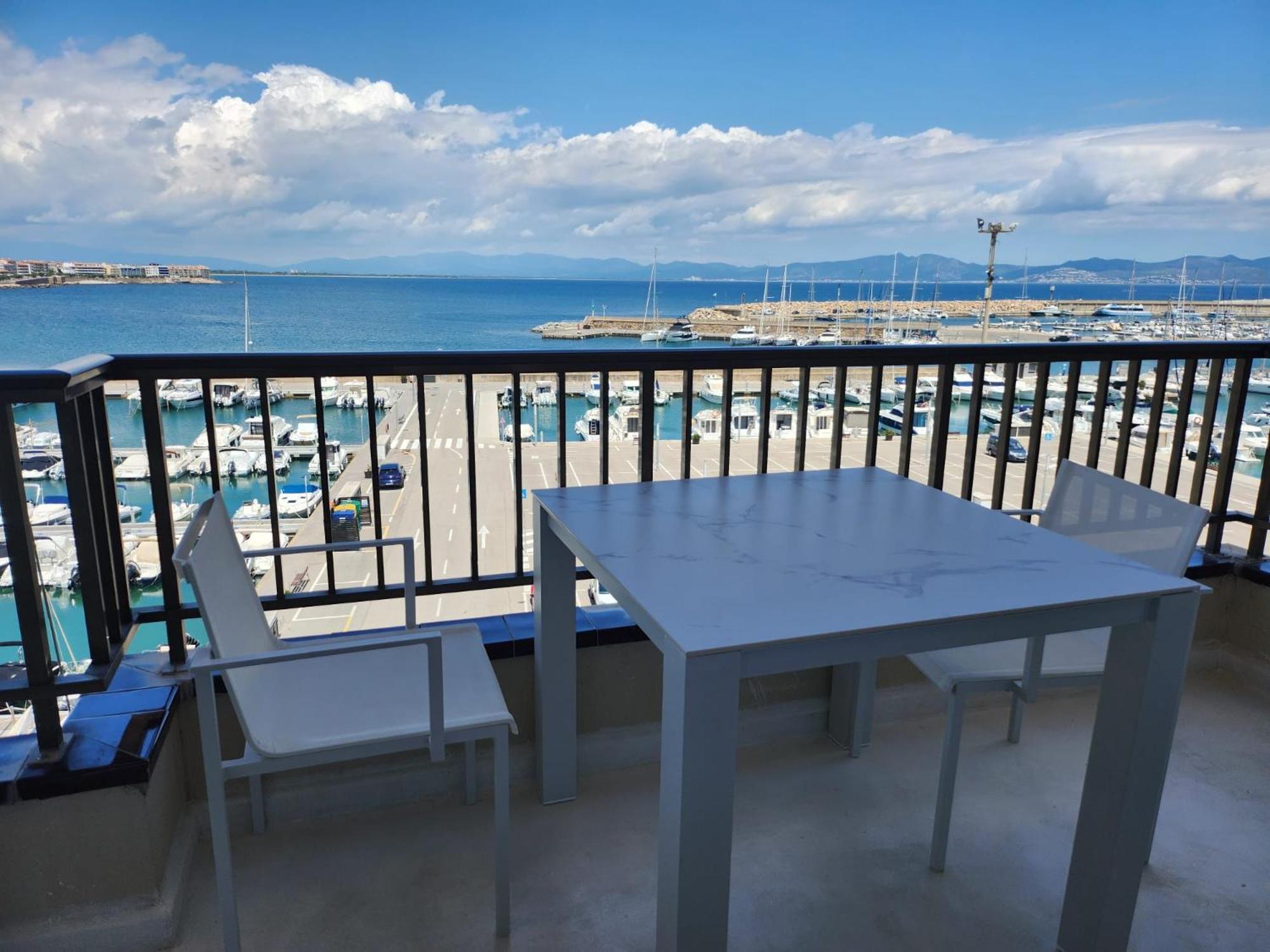 Solo Atico Guest Suites L' Escala Exteriör bild